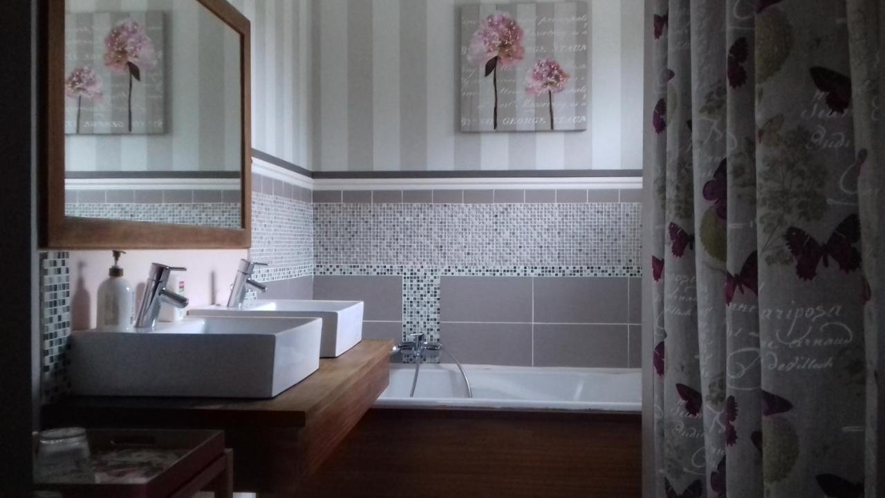Chambre Dans Maison Privee Awoingt Kültér fotó